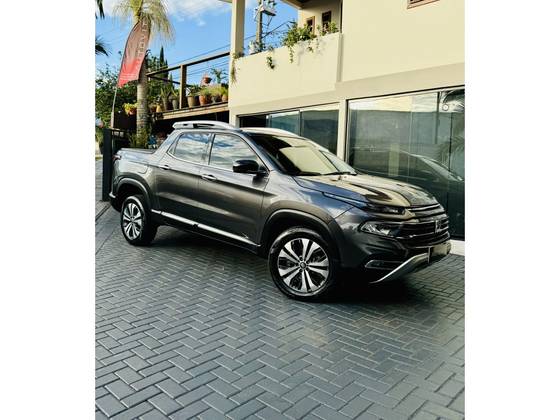 FIAT TORO 1.3 TURBO 270 FLEX VOLCANO AT6 FIAT TORO 1.3 TURBO 270 FLEX VOLCANO AT6